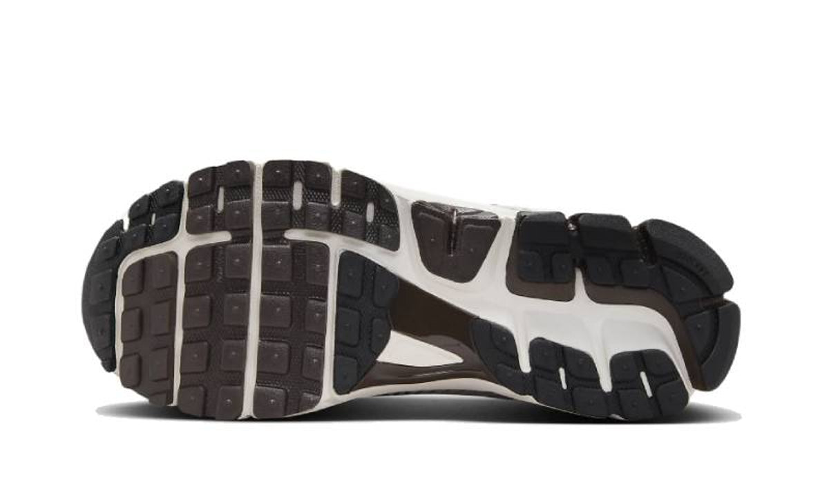 Nike Zoom Vomero 5 Phantom Light Iron Ore - FJ2028-001 - imagen 3