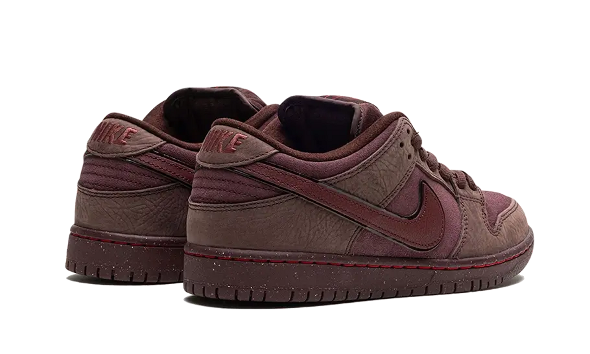 Nike SB Dunk Low City Of Love Burgundy Crush - FN0619-600 - imagen 3