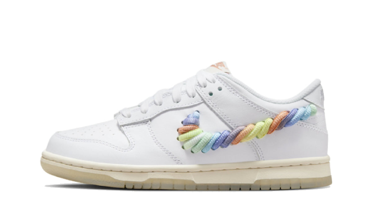 Nike Dunk Low SE Rainbow Lace Swoosh White - FN4861-100 - imagen 1