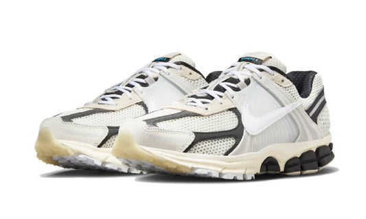 Nike Zoom Vomero 5 Supersonic Light Bone Black - FN7649-110 - imagen 2