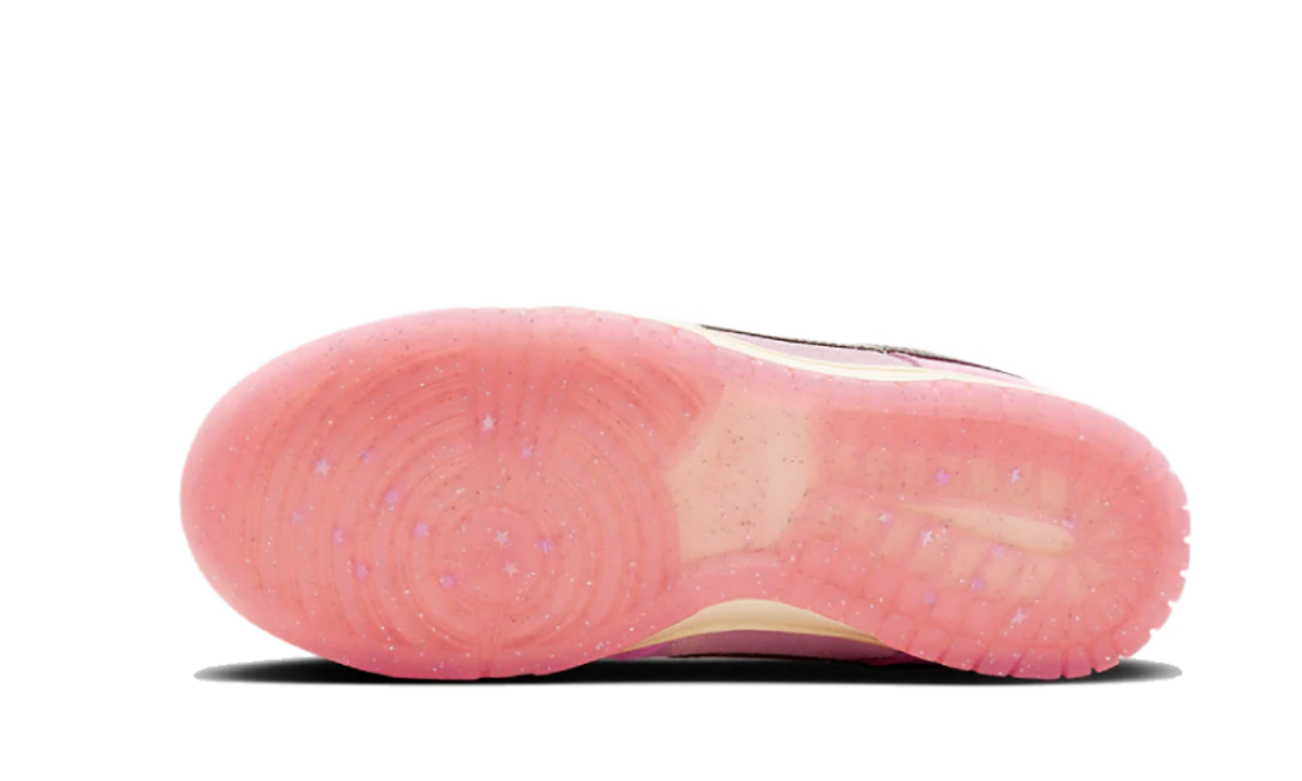 Nike Dunk Low LX Barbie - FN8927-621 - imagen 3