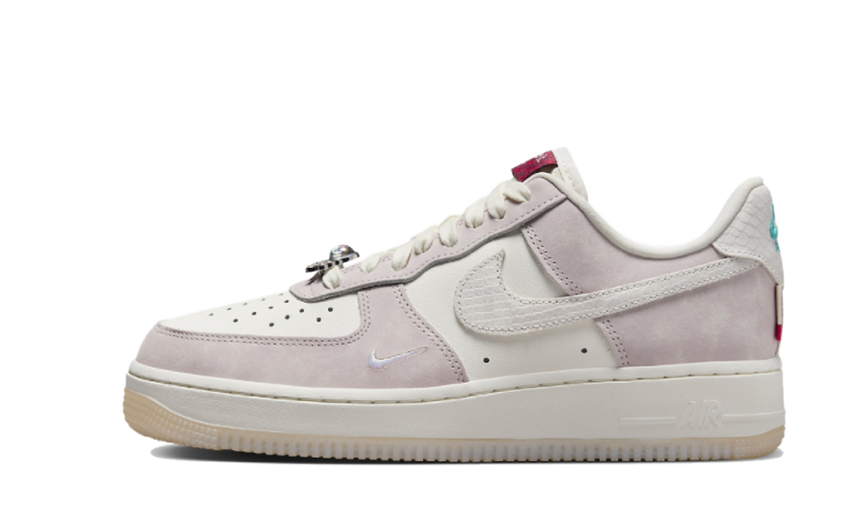 Nike Air Force 1 Low Year of the Dragon - FZ5066-111 - imagen 1