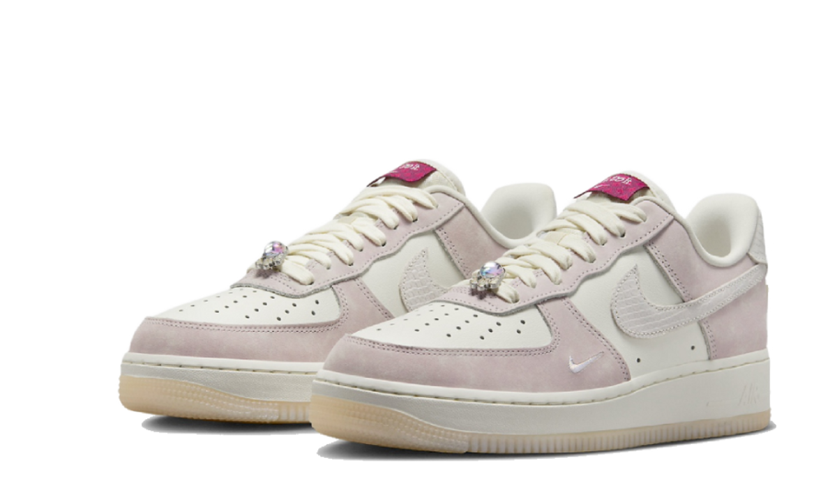 Nike Air Force 1 Low Year of the Dragon - FZ5066-111 - imagen 2