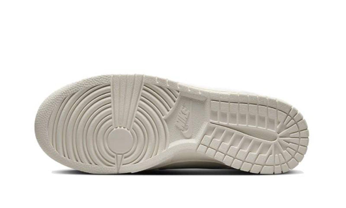 Nike Dunk Low Sail Iridescent Swoosh - HF5074-133 - imagen 3