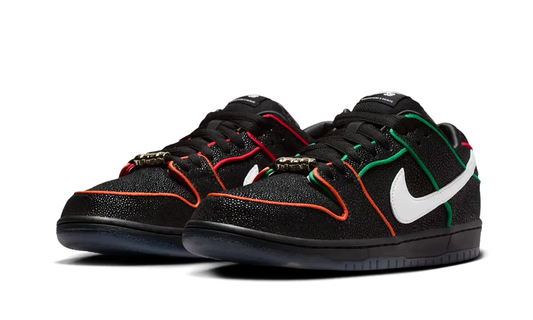 Nike SB Dunk Low Pro Bronx Girls Black Red - HV1664-001 - imagen 2