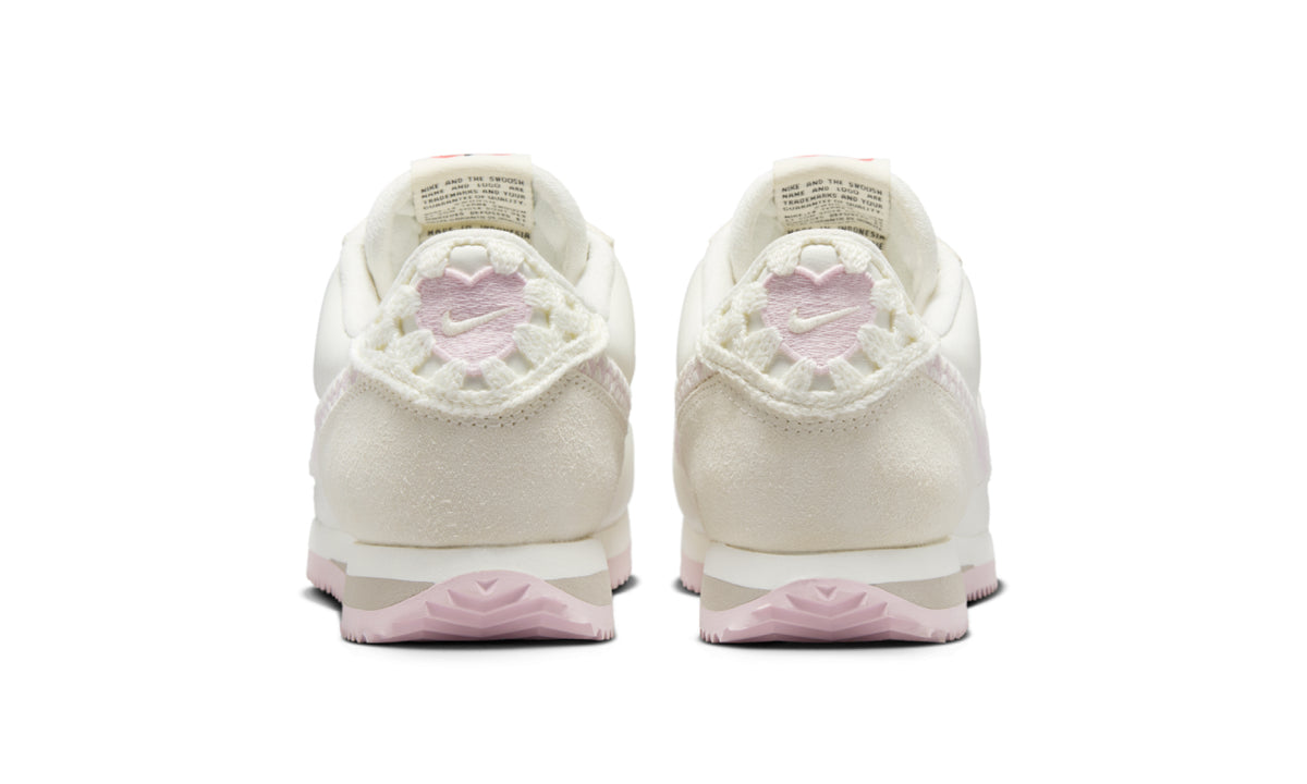 Nike Cortez Valentine's Day (2025) - HV6012-161 - imagen 3