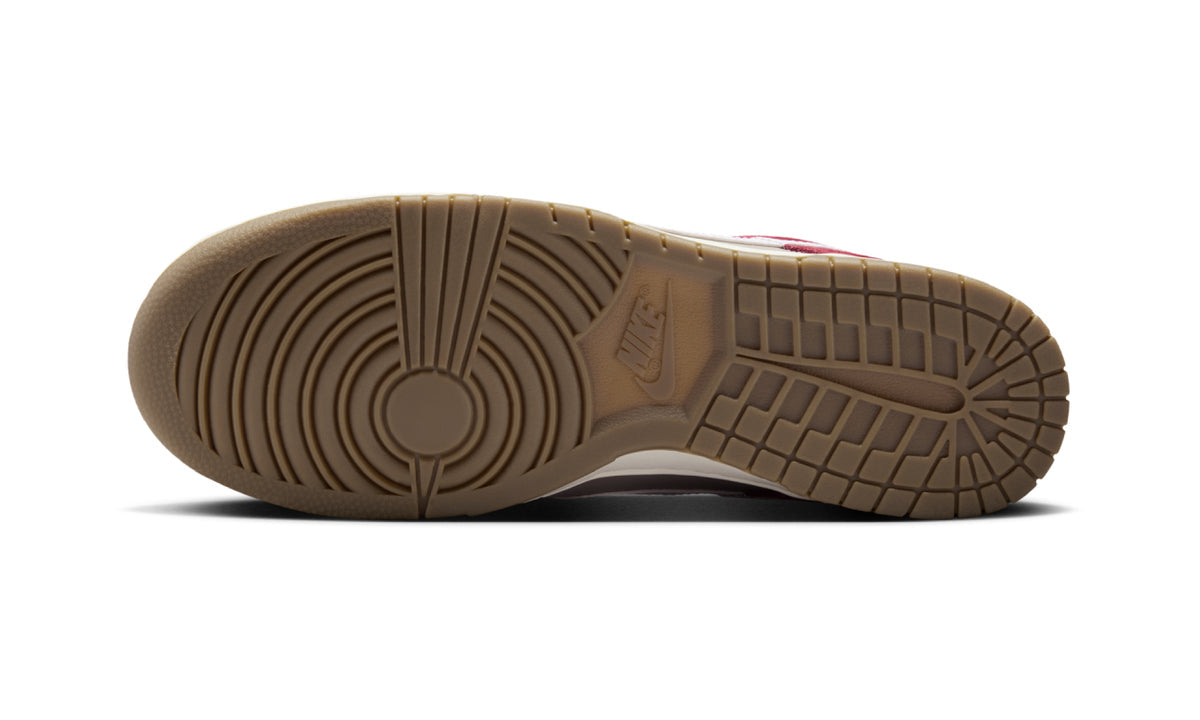 Nike Dunk Low Retro SE College Grey Team Red - IB6399-004 - imagen 3