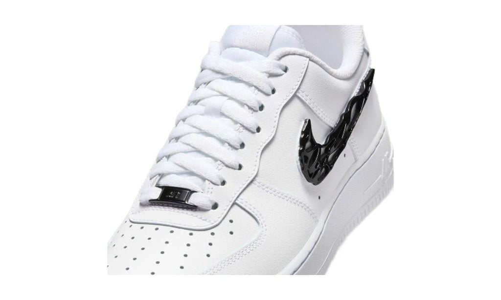 Nike Air Force 1 Low Liquid Metal Swoosh (Women's) - IF1686-101 - imagen 3