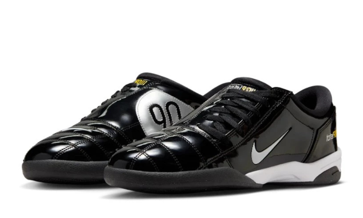 Nike Total 90 3 SP Black