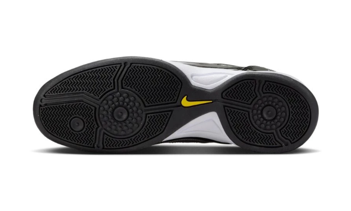 Nike Total 90 3 SP Black