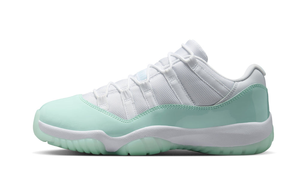 Air Jordan 11 Retro Low Igloo (W) AH7860-103 — Vista 1