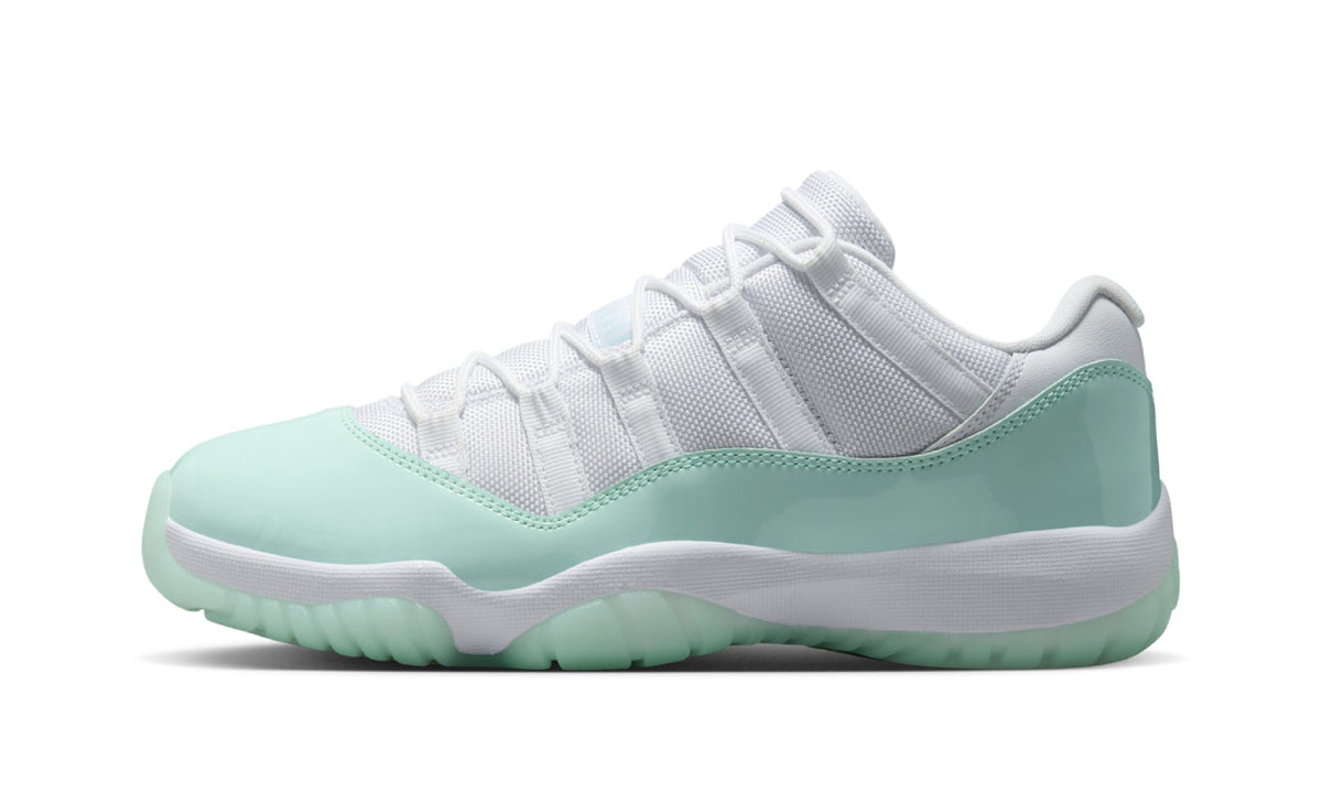 Air Jordan 11 Retro Low Igloo (W) AH7860-103 — Vista 1