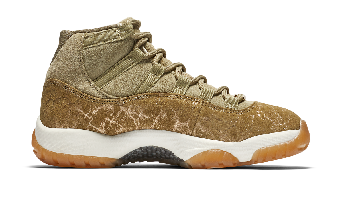 Air Jordan 11 Retro Neutral Olive (Women's) AR0715-200 — Vista 2