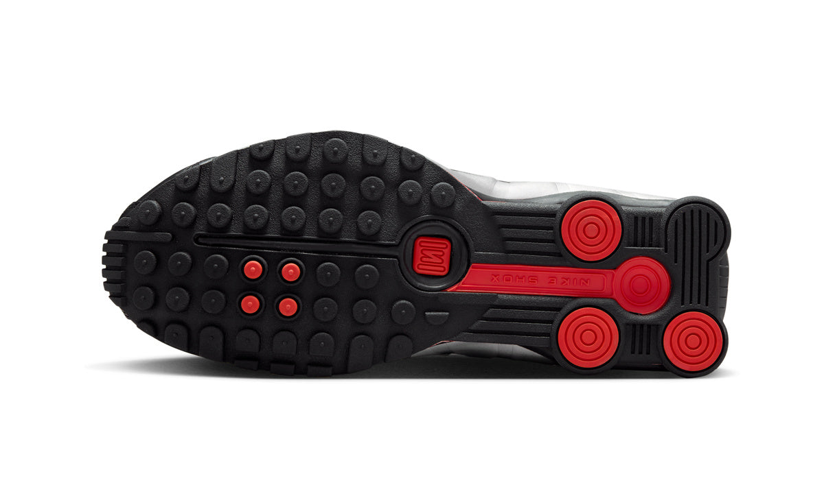 Nike Shox R4 Black Metallic Silver (2025) (Women's) — Foto 2