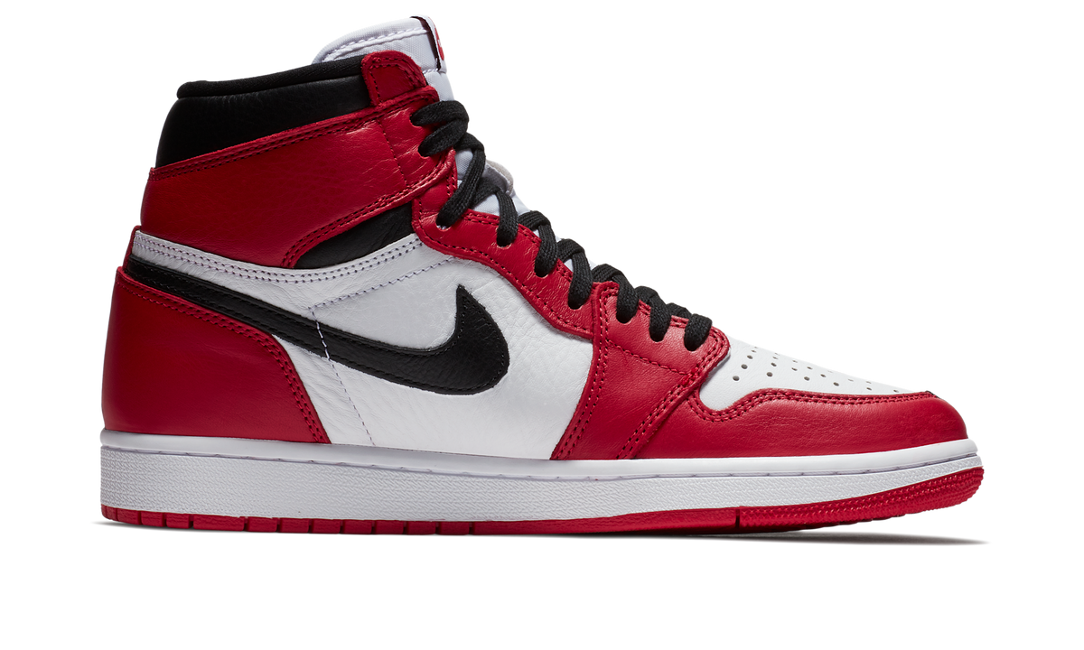 Air Jordan 1 Retro High Homage To Home Chicago (Numbered) AR9880-023 — Vista 2