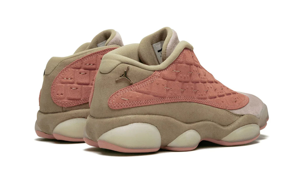 Air Jordan 13 Retro Low CLOT Sepia Stone AT3102-200 — Vista 3