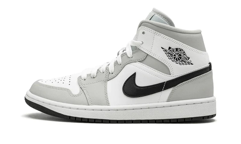 Air Jordan 1 Mid Light Smoke Grey Black (W) BQ6472-015 — Vista 1