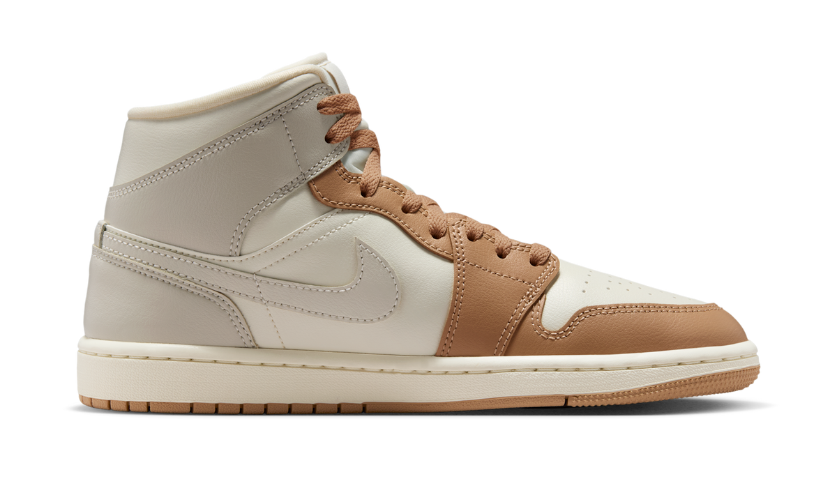Air Jordan 1 Mid Tan Toe (Women's) BQ6472-118 — Vista 2