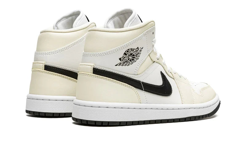 Air Jordan 1 Mid Coconut Milk (W) BQ6472-121 — Vista 3