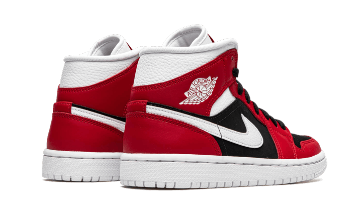 Air Jordan 1 Mid Gym Red Black (Women's) BQ6472-601 — Vista 2
