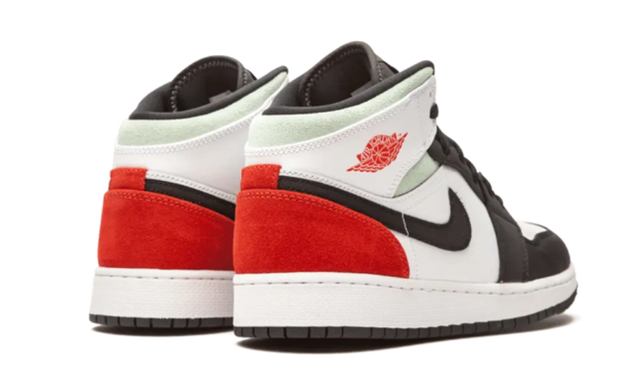 Air Jordan 1 Mid SE White Black Red Spruce (GS) BQ6931-100 — Vista 3