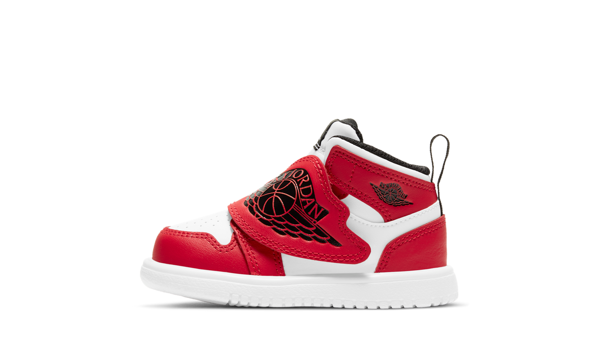 Sky Jordan 1 White Black University Red (TD) BQ7196-106 — Vista 1