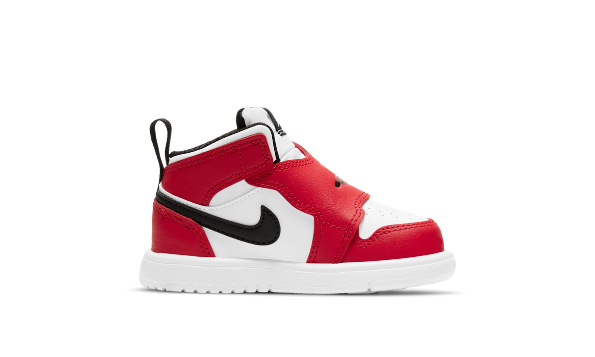 Sky Jordan 1 White Black University Red (TD) BQ7196-106 — Vista 2