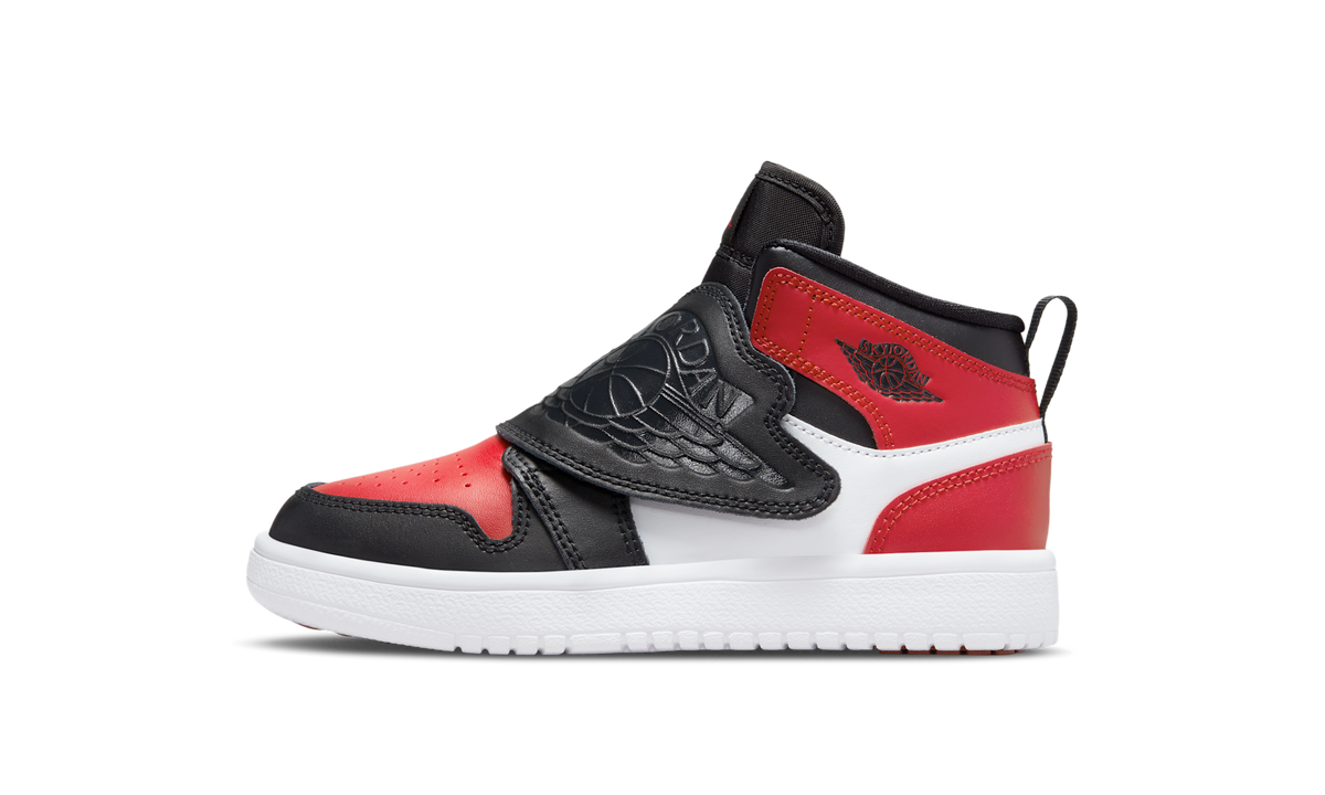 Sky Jordan 1 Bred Toe (PS) BQ7197-016 — Vista 1