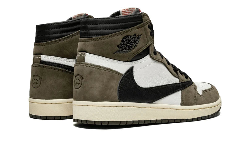 Air Jordan 1 Retro High Travis Scott Cactus Jack CD4487-100 — Vista 3