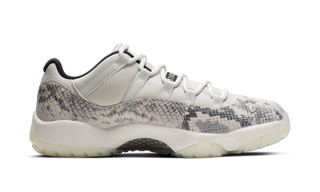Air Jordan 11 Retro Low Snake Light Bone CD6846-002 — Vista 2