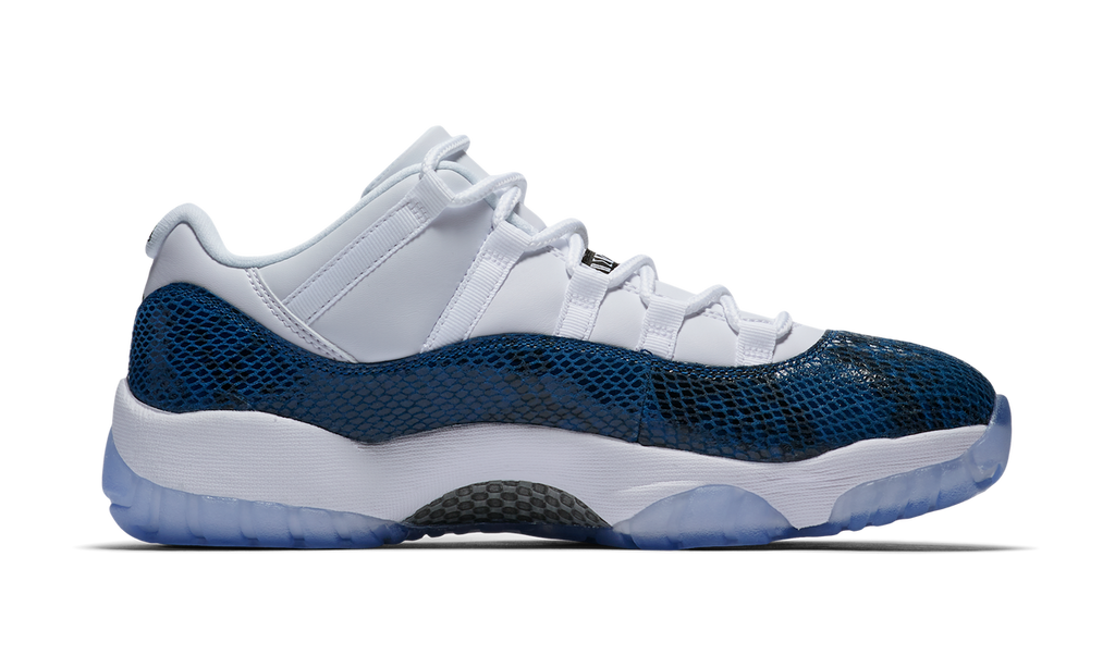Air Jordan 11 Retro Low Snake Navy (2019) CD6846-102 — Vista 2