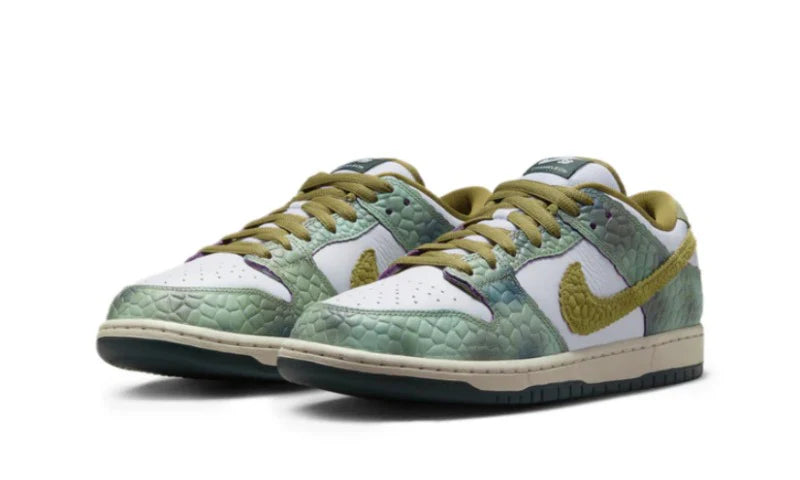 Nike SB Dunk Low Alexis Sablone Chameleon