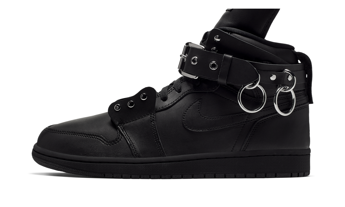 Air Jordan 1 Retro High Comme des Garcons Black CN5738-001 — Vista 1