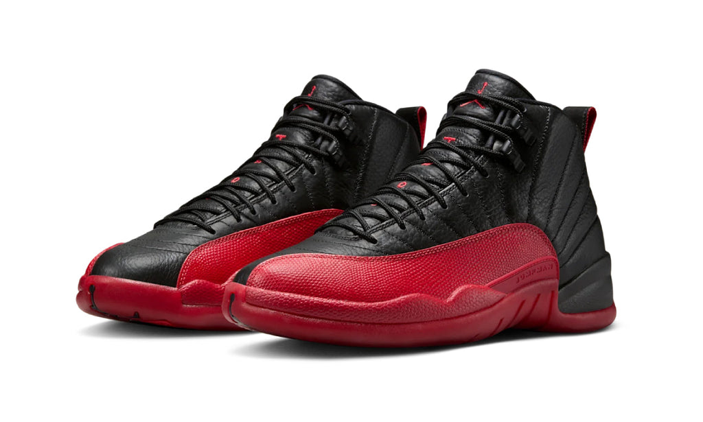 Air Jordan 12 Retro Flu Game (2025) CT8013-002 — Vista 2