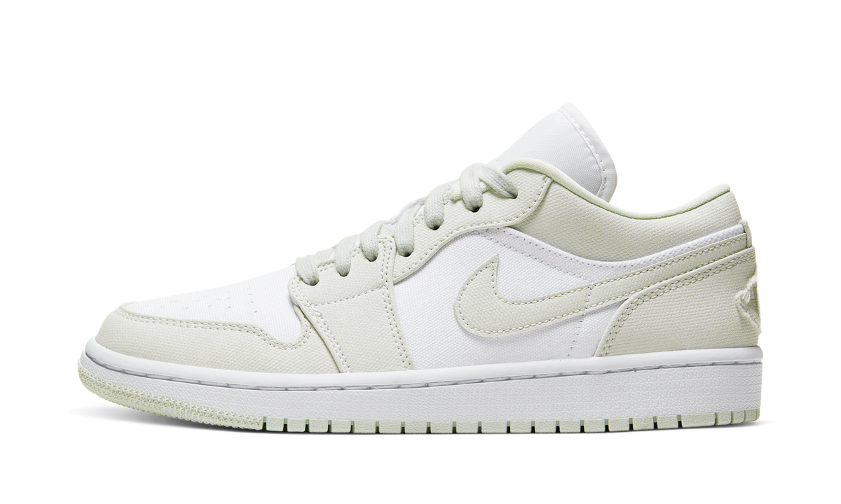 Air Jordan 1 Low Spruce Aura (Women's) CW1381-003 — Vista 1