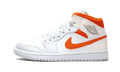Air Jordan 1 Mid Starfish Pure Platinum CW7591-100 — Vista 1
