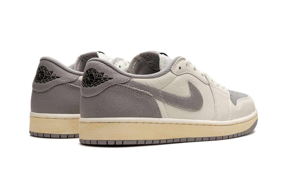 Air Jordan 1 Retro Low OG EX Sail CZ0790-101 - Vista 3