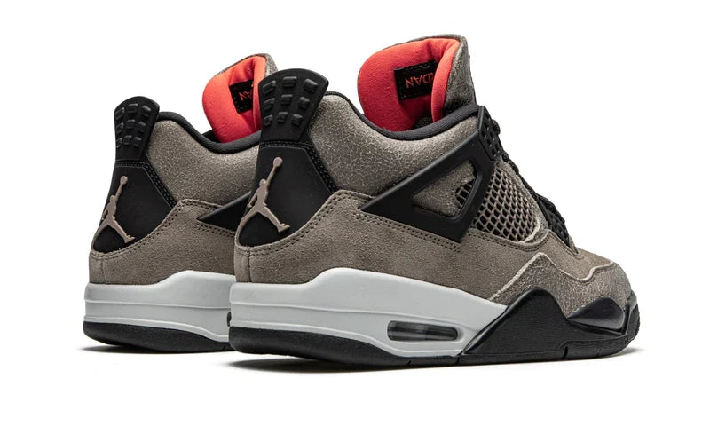 Air Jordan 4 RetroTaupe Haze DB0732-200 — Vista 3