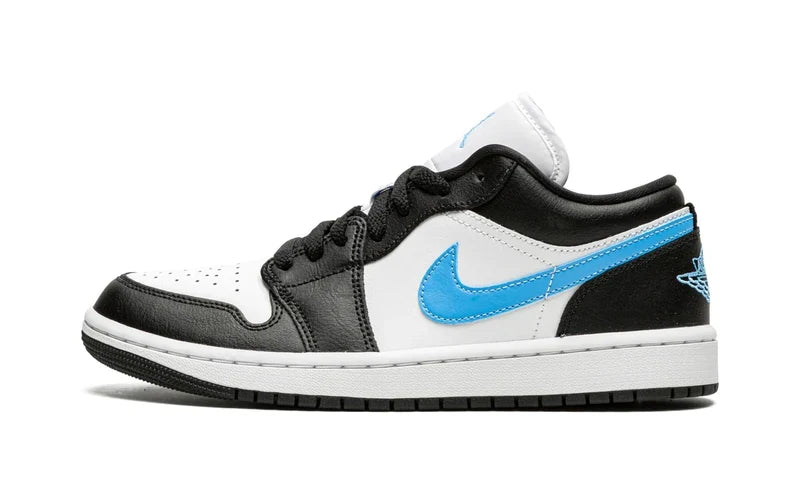 Air Jordan 1 Low Black University Blue White (W) DC0774-041 — Vista 1