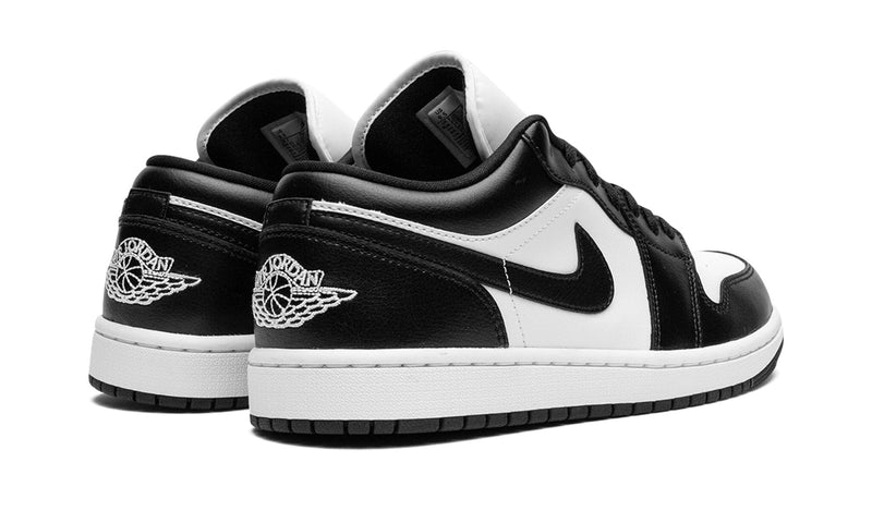 Air Jordan 1 Low Panda (2023) (W) DC0774-101 — Vista 3