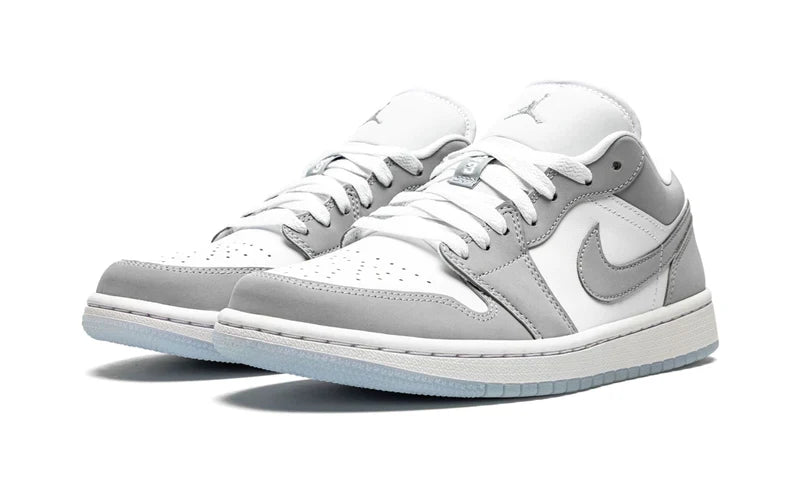 Air Jordan 1 Low Wolf Grey DC0774-105 — Vista 2