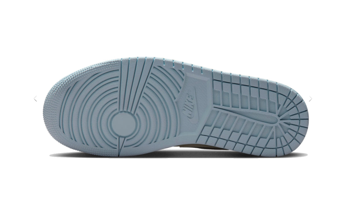 Air Jordan 1 Low Ghost DC0774-106 — Vista 3