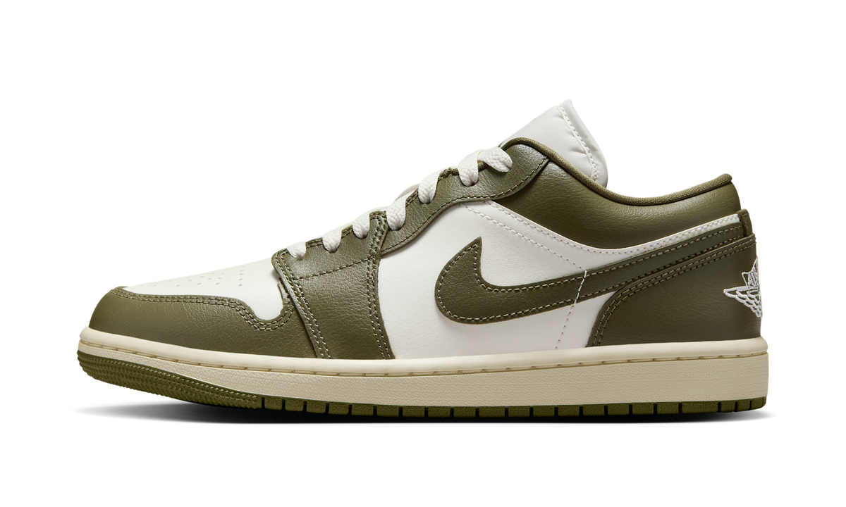 Air Jordan 1 Low Medium Olive (Women's) DC0774-122 — Vista 1