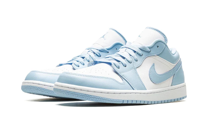 Air Jordan 1 Low Ice Blue (W) DC0774-141 — Vista 2
