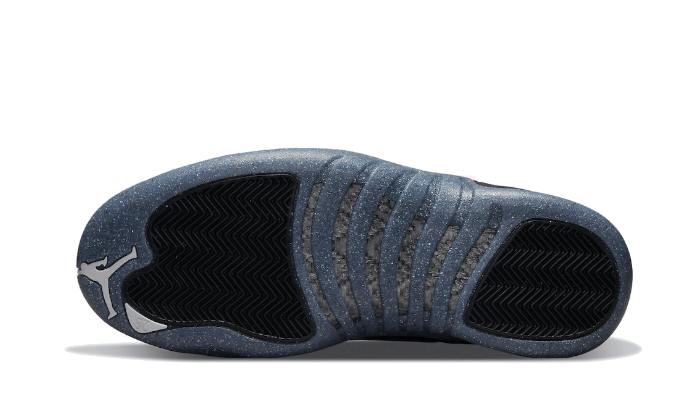 Air Jordan 12 Retro Utility DC1062-006 — Vista 2