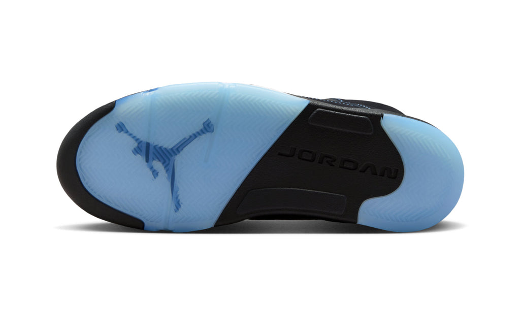 Air Jordan 5 Retro Black University Blue (2026) DD0587-008 — Vista 3
