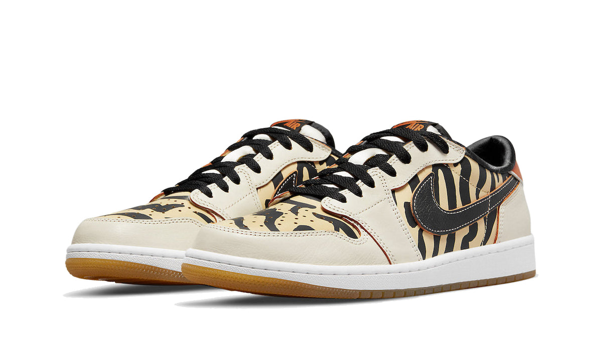 Air Jordan 1 Low OG Year of the Tiger DH6932-100 — Vista 2