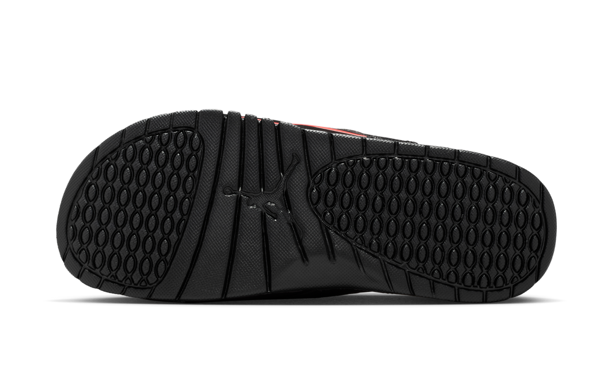Air Jordan Hydro 6 Retro Slide Black Infrared DM0979-009 — Vista 2