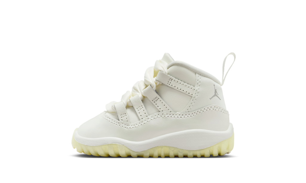 Air Jordan 11 Retro Pearl (TD) DO3856-110 — Vista 1
