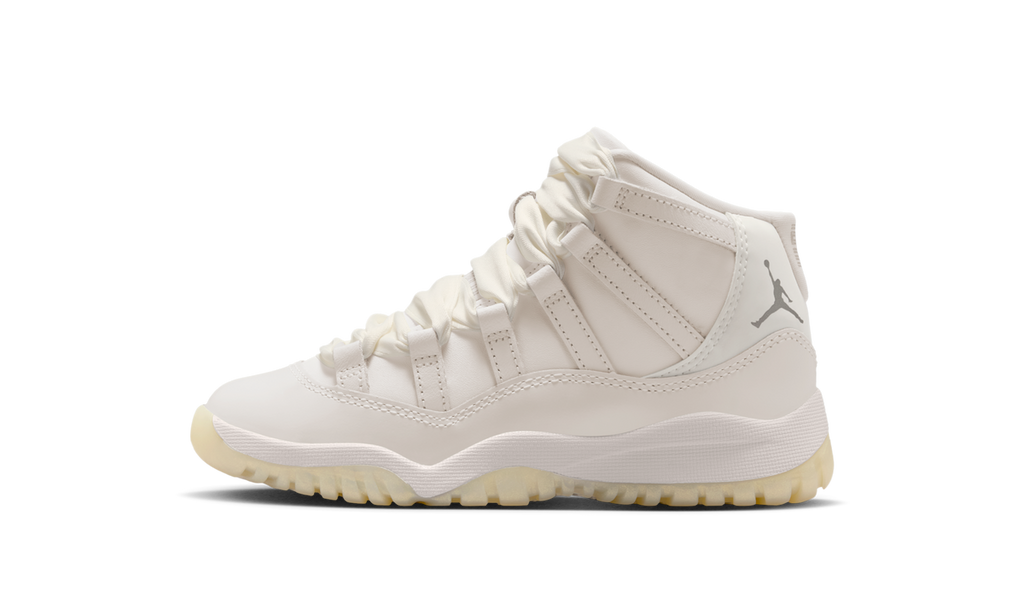 Air Jordan 11 Retro Pearl (PS) DO3857-110 — Vista 1